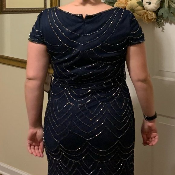 SHORT SLEEVE BEADED BLOUSON GOWN IN NAVY - Picture 3 of 4